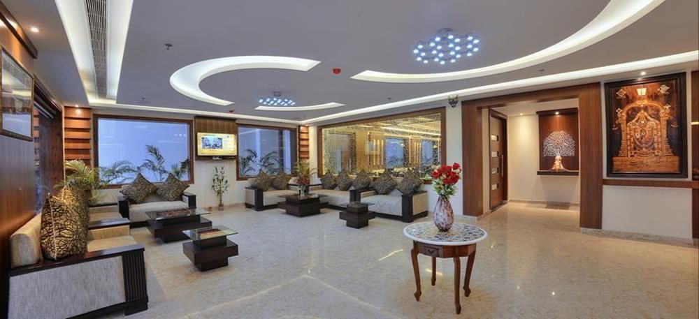 Hotel Seven Hills Tower Агра Экстерьер фото